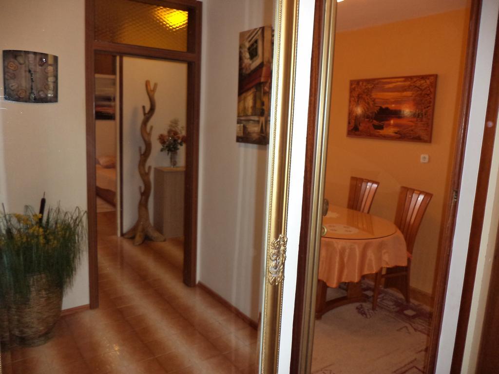 Cool Apartment Split Phòng bức ảnh
